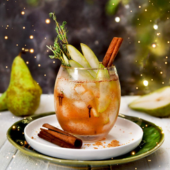 Kieliszki szklanki karafki