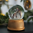 Szklana kula świąteczna z pozytywką wysokość 15 cm HOLY FAMILY 2