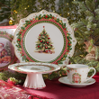 Patera na ciasto porcelanowa z choinką i zastawa świąteczna