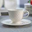 Stylowa filiżanka ceramiczna do popołudniowej herbaty