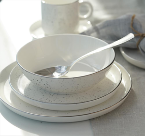 Serwis obiadowo kawowy na 6 osób porcelanowy POLVERE