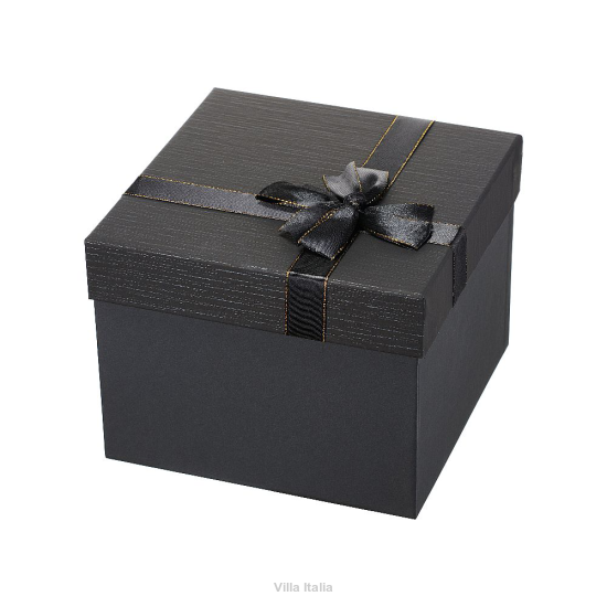 Czarne eleganckie pudełko na prezent