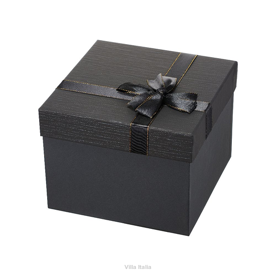 Czarne eleganckie pudełko na prezent