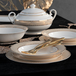 serwis obiadowy porcelanowy zdobiony złotem