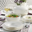 zastawa obiadowa porcelanowa z delikatnym wzorem i platynową obwódką
