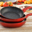 Patelnia wok czerwona 26 cm SIMONE 3