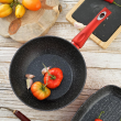 Patelnia wok czerwona 26 cm SIMONE 1