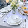 serwis obiadowy z eleganckiej porcelany, talerze obiadowe, miseczki do zupy i półmiski do wędlin