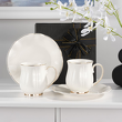 Zestaw prezentowy dla dwojga: kubki porcelanowe z talerzykami