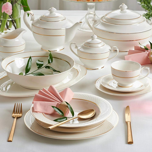Serwis obiadowo kawowy porcelanowy na 12 osób z wazą CELINE