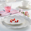 zestaw kawowy i talerze do ciasta z porcelany
