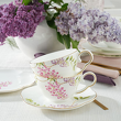 filiżanki porcelanowe w kwiaty różowe