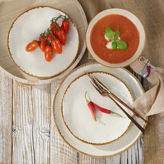 Komplet talerzy obiadowych z góry