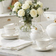 elegancka porcelana na blacie w kuchni