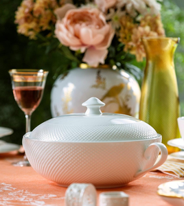 Serwis obiadowy porcelanowy na 12 osób z wazą BARI WHITE