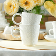 elegancki zestaw kubków porcelanowych do kawy i herbaty