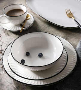 Serwis obiadowo kawowy porcelanowy na 12 osób PILLAR