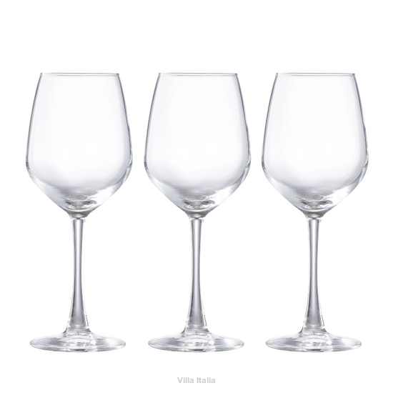 eleganckie kieliszki do wina białego
