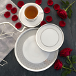 eleganckie talerzyki deserowe z platynową dekoracją