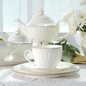 Serwis obiadowo kawowy na 6 osób porcelanowy MESYNA GOLD