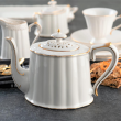 Serwis do kawy herbaty porcelanowy na 6 osób z dzbankiem CLARA Gold Ivory 18