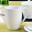 kubek do kawy z białej porcelany kostnej