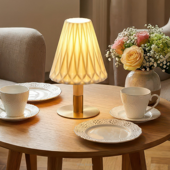Elegancka lampa do salonu