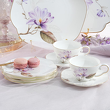 porcelanowy zestaw do herbaty ręcznie dekorowany złotem do jadalni