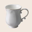 Zestaw 4 kubków porcelanowych MINK ze złotem w pudełku prezentowym 1