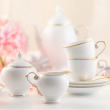 Filiżanka do kawy lub herbaty porcelanowa 220 ml ze spodkiem OPERA GOLD 4