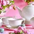 Serwis do herbaty na 6 osób porcelanowy Zestaw prezentowy PIAF 12