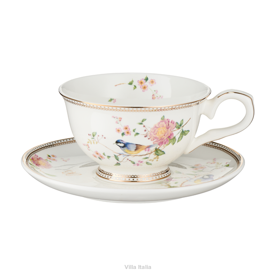 elegancka filiżanka dekorowana ręcznie złotem porcelanowa