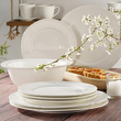 Elegancka kolekcja porcelany do stylowej jadalni