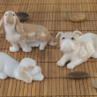 Figurka porcelanowa pies 11 cm DREVER 1