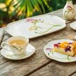 porcelanowa elegancka patera z kwiatowym wzorem dekorowana złotem