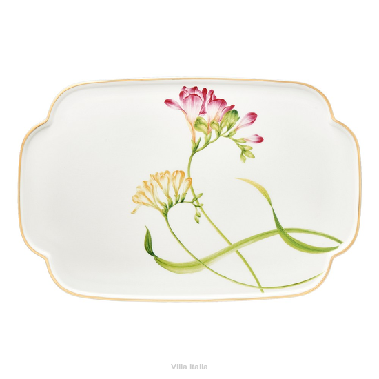 porcelanowa elegancka patera z kwiatowym wzorem zdobiona złotem