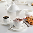 serwis kawowy biały i filiżanka do espresso 