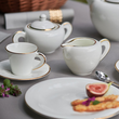 Serwis kawowy porcelanowy na 12 osób NAOMI GOLD 12