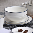 elegancki zestaw talerzy porcelanowych do obiadu 