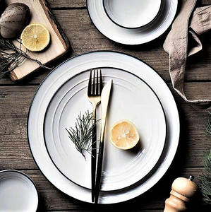 Serwis obiadowy komplet talerzy na 12 osób NOSTALGIA