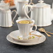 filiżanka do herbaty i talerzyk deserowy z eleganckiej porcelany ażurowej
