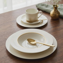 Komplet talerzy porcelanowych z filiżanką dla 1 osoby UNICO 6