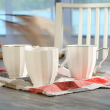 Zestaw 4 kubków porcelanowych TEO z platyną w pudełku prezentowym 1