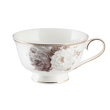 elegancka filiżanka do herbaty porcelanowa w kwiatki 