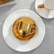 Nowoczesna filiżanka z porcelany ze spodkiem do serwowania napojów
