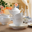 Filiżanki do herbaty 250 ml porcelanowe ze złotym wzorem