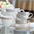 Filiżanka porcelanowa do herbaty 220 ml ze spodkiem MAGIC 4