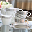 Filiżanka porcelanowa do herbaty 220 ml ze spodkiem MAGIC 4