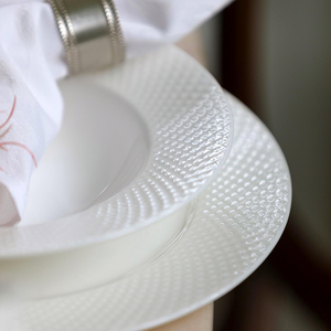 Serwis obiadowo kawowy porcelanowy na 6 osób BARI WHITE