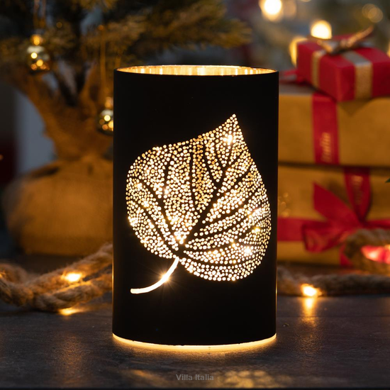 Elegancki lampion szklany do salonu